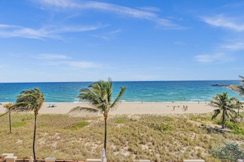 Condo in Lauderdale-by-the-Sea, Florida, 2 bedrooms  № 1044086 - photo 18