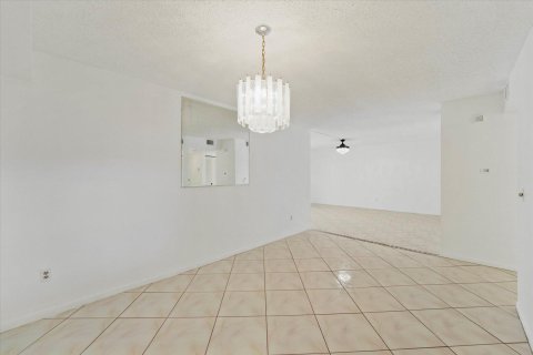 Copropriété à vendre à West Palm Beach, Floride: 2 chambres, 110.83 m2 № 1051097 - photo 20