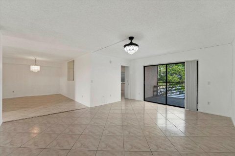 Copropriété à vendre à West Palm Beach, Floride: 2 chambres, 110.83 m2 № 1051097 - photo 22