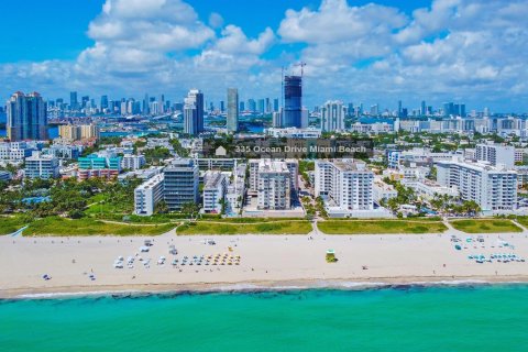 Condo in Miami Beach, Florida, 1 bedroom  № 1057870 - photo 25