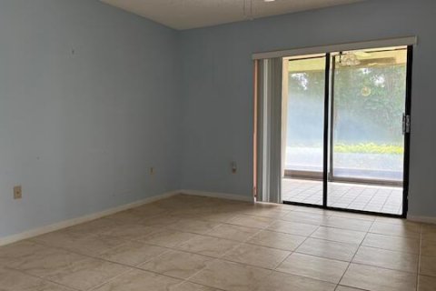 House in Delray Beach, Florida 2 bedrooms, 121.79 sq.m. № 1057867 - photo 9