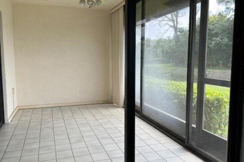 House in Delray Beach, Florida 2 bedrooms, 121.79 sq.m. № 1057867 - photo 10