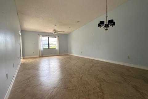 Villa ou maison à vendre à Delray Beach, Floride: 2 chambres, 121.79 m2 № 1057867 - photo 16