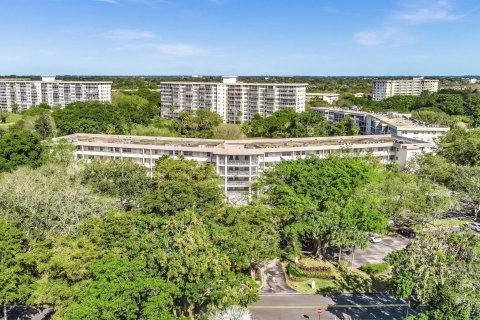 Copropriété à vendre à Pompano Beach, Floride: 2 chambres, 120.59 m2 № 1041006 - photo 3