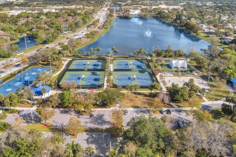 Copropriété à vendre à Pompano Beach, Floride: 2 chambres, 120.59 m2 № 1041006 - photo 4