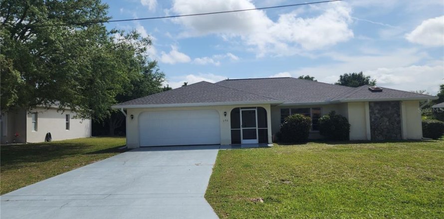 House in Punta Gorda, Florida 3 bedrooms, 169.64 sq.m. № 1070834