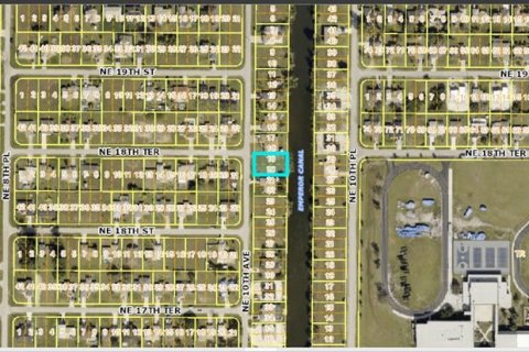 Land in Cape Coral, Florida № 1287309 - photo 1