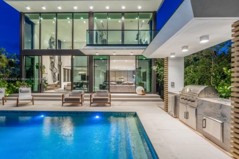 Casa en venta en Miami Beach, Florida, 4 dormitorios, 299.61 m2 № 1356804 - foto 17