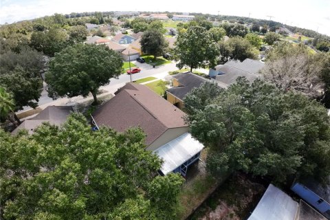 House in Orlando, Florida 3 bedrooms, 138.98 sq.m. № 1402229 - photo 25