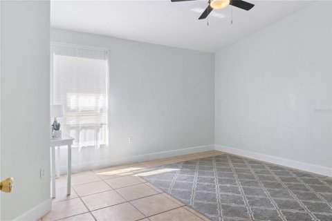 House in Orlando, Florida 3 bedrooms, 138.98 sq.m. № 1402229 - photo 16