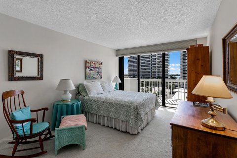 Condo in North Palm Beach, Florida, 2 bedrooms  № 1161974 - photo 20