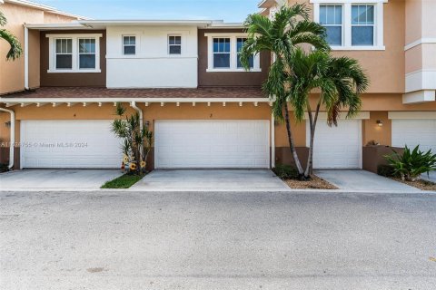 Condo in West Palm Beach, Florida, 2 bedrooms  № 1281783 - photo 3