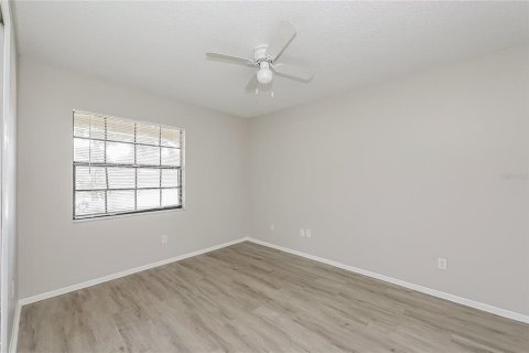 Casa en venta en Brandon, Florida, 2 dormitorios, 115.38 m2 № 1320505 - foto 17