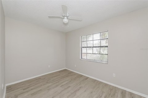 House in Brandon, Florida 2 bedrooms, 115.38 sq.m. № 1320505 - photo 15