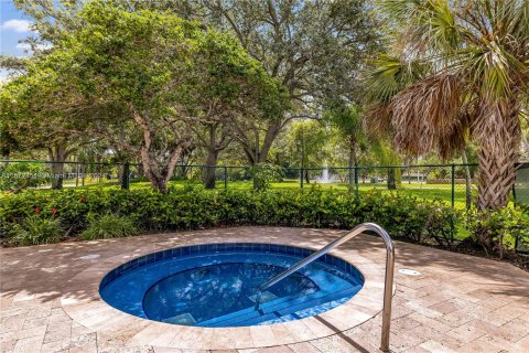 Apartamento en alquiler en Plantation, Florida, 2 dormitorios, 109.25 m2 № 1394974 - foto 24