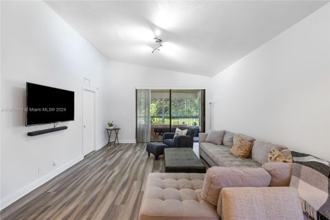 Apartamento en alquiler en Plantation, Florida, 2 dormitorios, 109.25 m2 № 1394974 - foto 19