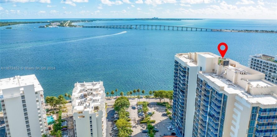 Condo à Miami, Floride, 2 chambres  № 1394975