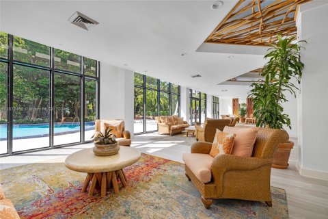 Copropriété à vendre à Miami, Floride: 2 chambres, 95.69 m2 № 1394975 - photo 24