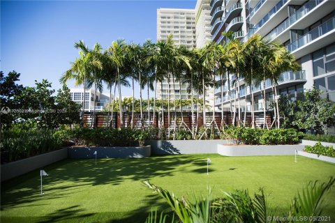 Condo in Miami, Florida, 1 bedroom  № 1395024 - photo 24