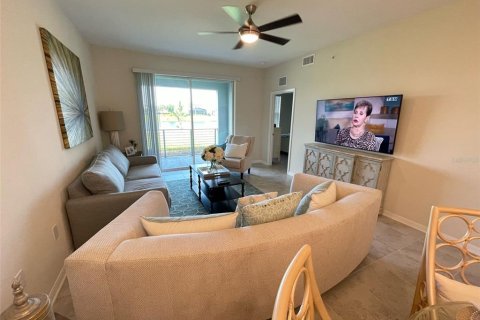 Condo in Kissimmee, Florida, 2 bedrooms  № 1322219 - photo 9