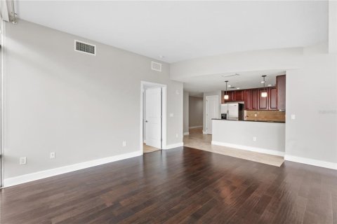 Copropriété à vendre à Orlando, Floride: 2 chambres, 111.3 m2 № 1322257 - photo 11