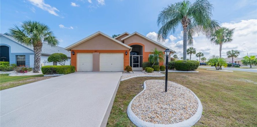 Casa en Sun City Center, Florida 2 dormitorios, 182.09 m2 № 1341874