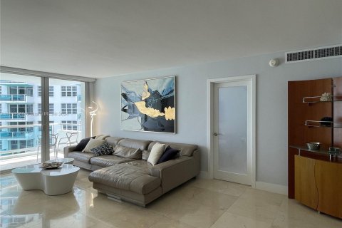 Condominio en venta en Miami Beach, Florida, 2 dormitorios, 95.69 m2 № 1238715 - foto 3