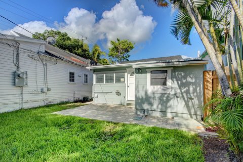 Villa ou maison à vendre à Lake Worth, Floride: 2 chambres, 81.75 m2 № 1051376 - photo 17