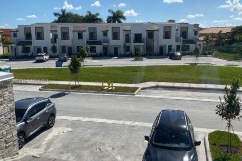 Copropriété à vendre à North Miami Beach, Floride: 3 chambres, 125.42 m2 № 1329820 - photo 29