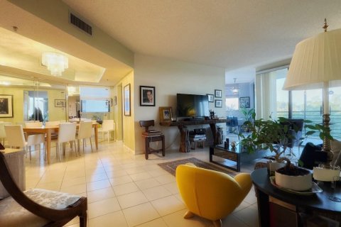 Copropriété à vendre à Lauderhill, Floride: 2 chambres, 149.29 m2 № 1031917 - photo 4
