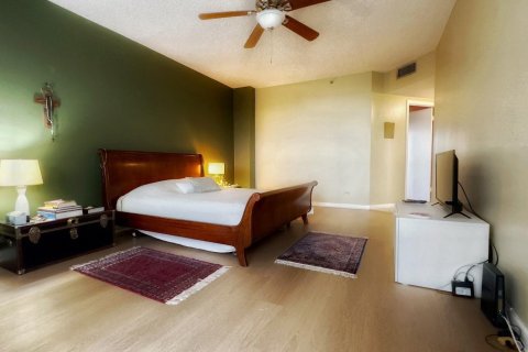 Condominio en venta en Lauderhill, Florida, 2 dormitorios, 149.29 m2 № 1031917 - foto 9