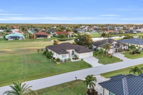 Villa ou maison à vendre à Punta Gorda, Floride: 3 chambres, 203.55 m2 № 1323232 - photo 7