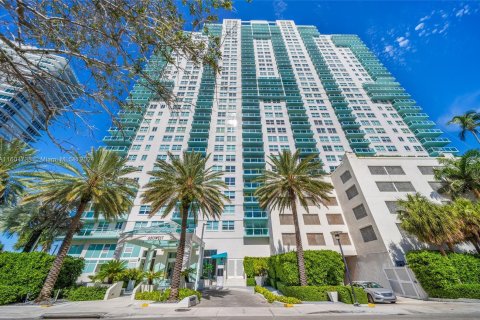 Condominio en venta en Miami Beach, Florida, 2 dormitorios, 100.15 m2 № 1227547 - foto 17