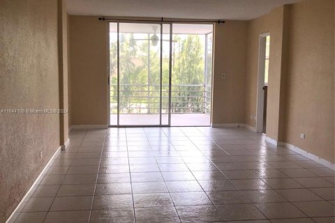 Copropriété à vendre à North Miami Beach, Floride: 1 chambre, 80.36 m2 № 1328246 - photo 8