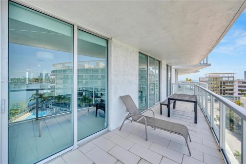 Copropriété à vendre à Miami Beach, Floride: 2 chambres, 88.44 m2 № 1328248 - photo 12