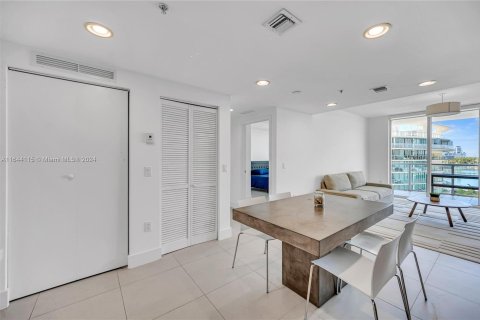 Copropriété à vendre à Miami Beach, Floride: 2 chambres, 88.44 m2 № 1328248 - photo 28