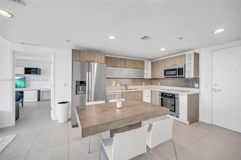 Copropriété à vendre à Miami Beach, Floride: 2 chambres, 88.44 m2 № 1328248 - photo 26