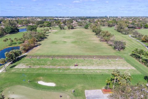 Casa en venta en Deerfield Beach, Florida, 3 dormitorios, 165.37 m2 № 1226040 - foto 12