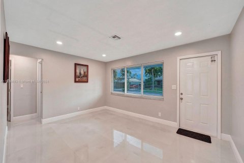 Casa en venta en Hollywood, Florida, 3 dormitorios, 106.19 m2 № 1029042 - foto 14