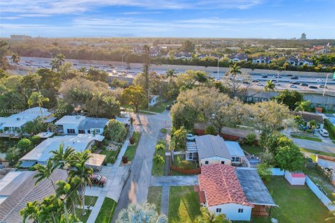 Villa ou maison à vendre à Hollywood, Floride: 3 chambres, 106.19 m2 № 1029042 - photo 5