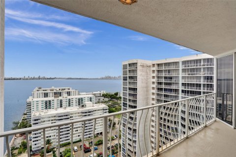 Copropriété à vendre à North Bay Village, Floride: 2 chambres, 95.69 m2 № 1399416 - photo 17