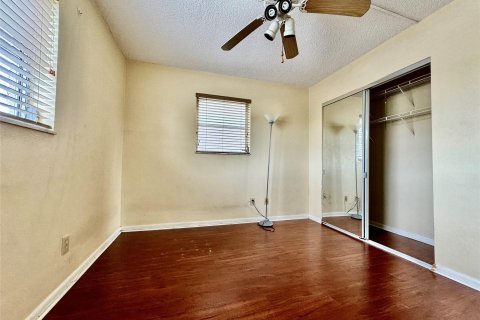 Condo in Davie, Florida, 2 bedrooms  № 1076798 - photo 15