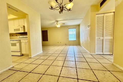 Copropriété à vendre à Davie, Floride: 2 chambres, 79.52 m2 № 1076798 - photo 10