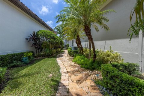 Casa en venta en Hollywood, Florida, 3 dormitorios, 281.68 m2 № 1047910 - foto 20