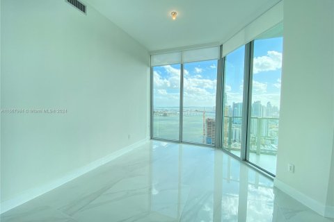 Condo in Miami, Florida, 3 bedrooms  № 1384066 - photo 13