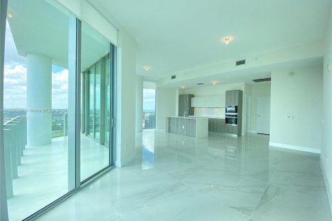 Condo in Miami, Florida, 3 bedrooms  № 1384066 - photo 12