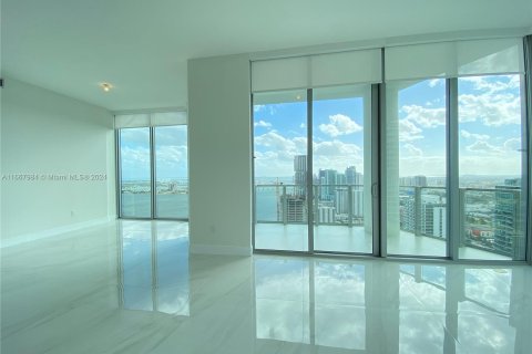 Condo in Miami, Florida, 3 bedrooms  № 1384066 - photo 15