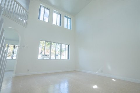 Casa en venta en Weston, Florida, 4 dormitorios, 225.2 m2 № 1067448 - foto 7