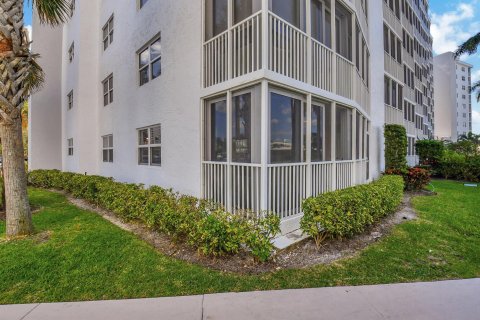 Condominio en venta en Highland Beach, Florida, 2 dormitorios, 115.11 m2 № 1035844 - foto 16