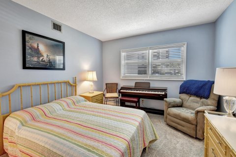 Copropriété à vendre à Highland Beach, Floride: 2 chambres, 115.11 m2 № 1035844 - photo 9